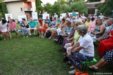 Ob Maistrovem letu izšla pesniška zbirka Maistrovih trideset (8)